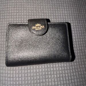 Coach medium Zip wallet